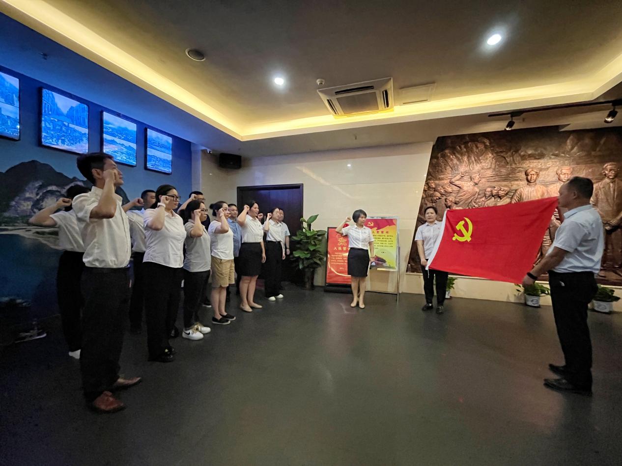 清廉国企：：：供应链党支部2.jpg